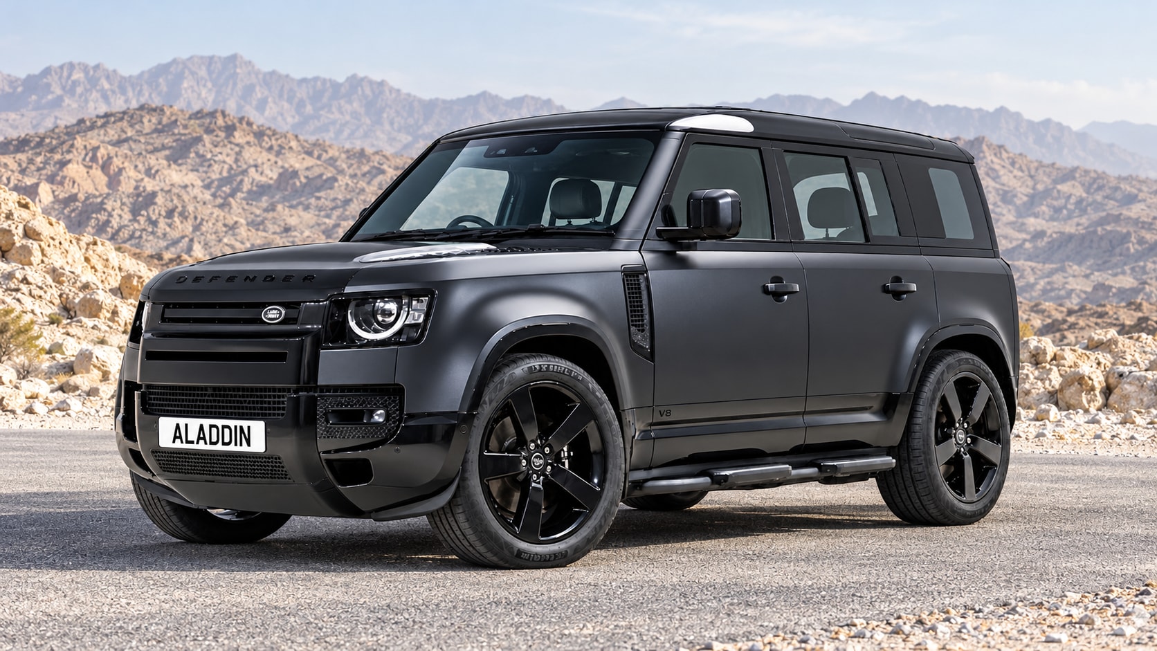 Land Rover Defender 2025 — exterior view