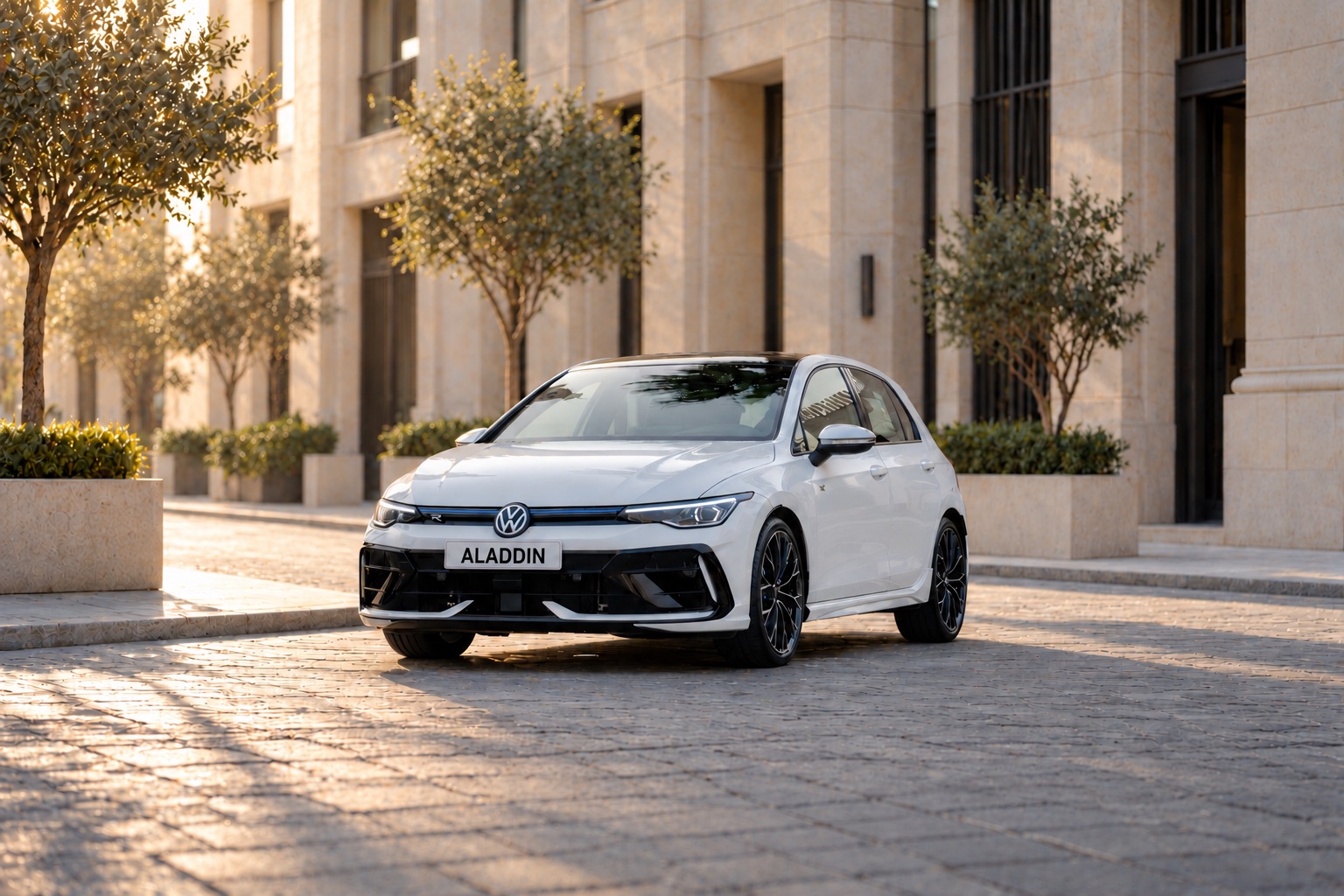 Volkswagen Golf R 2025 — exterior view